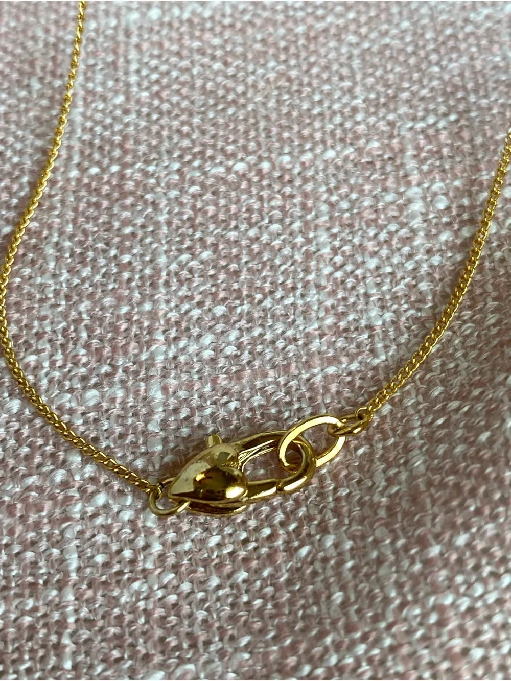 Like New Brighton Interlok Single Knot Mini Necklace